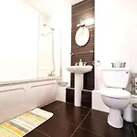 Appartement 3 Bed In The Heart Of *