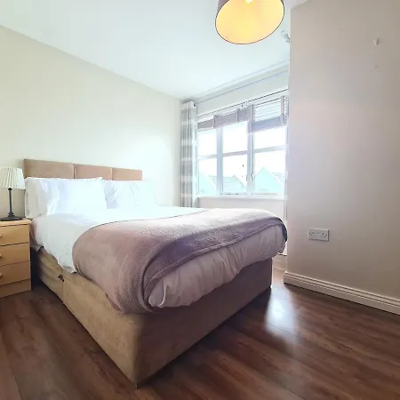 3 Bed In The Heart Of * גלוואיי